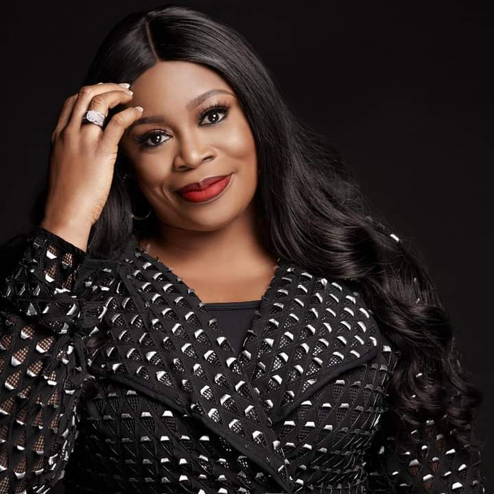 SINACH